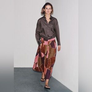 NWT Zara Woman Bloggers Fav ZW COLLECTION PRINTED MIDI SKIRT Size XS